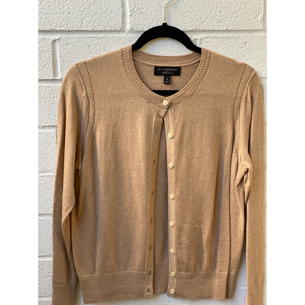 NEW Banana Republic Premium Luxe Yarn Sweater PM